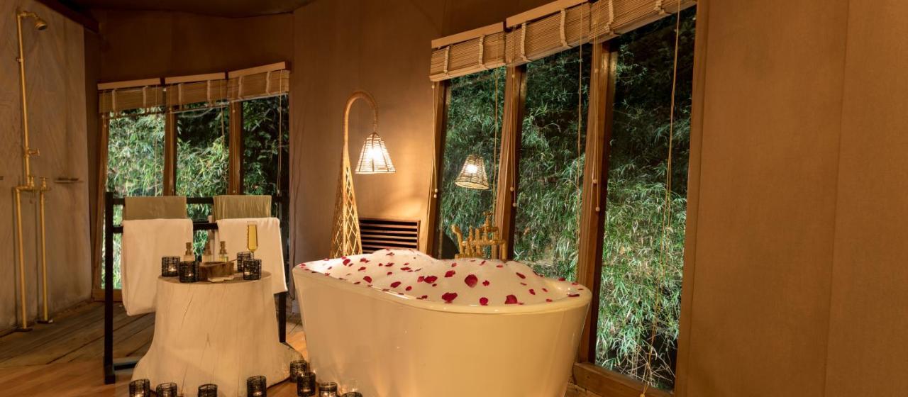 Banjaar Tola Kanha National Park - A Taj Safari Lodge ภายนอก รูปภาพ